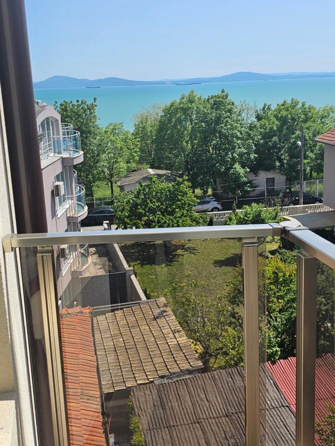 Апартамент Иванови Сарафово Burgas Luaran gambar